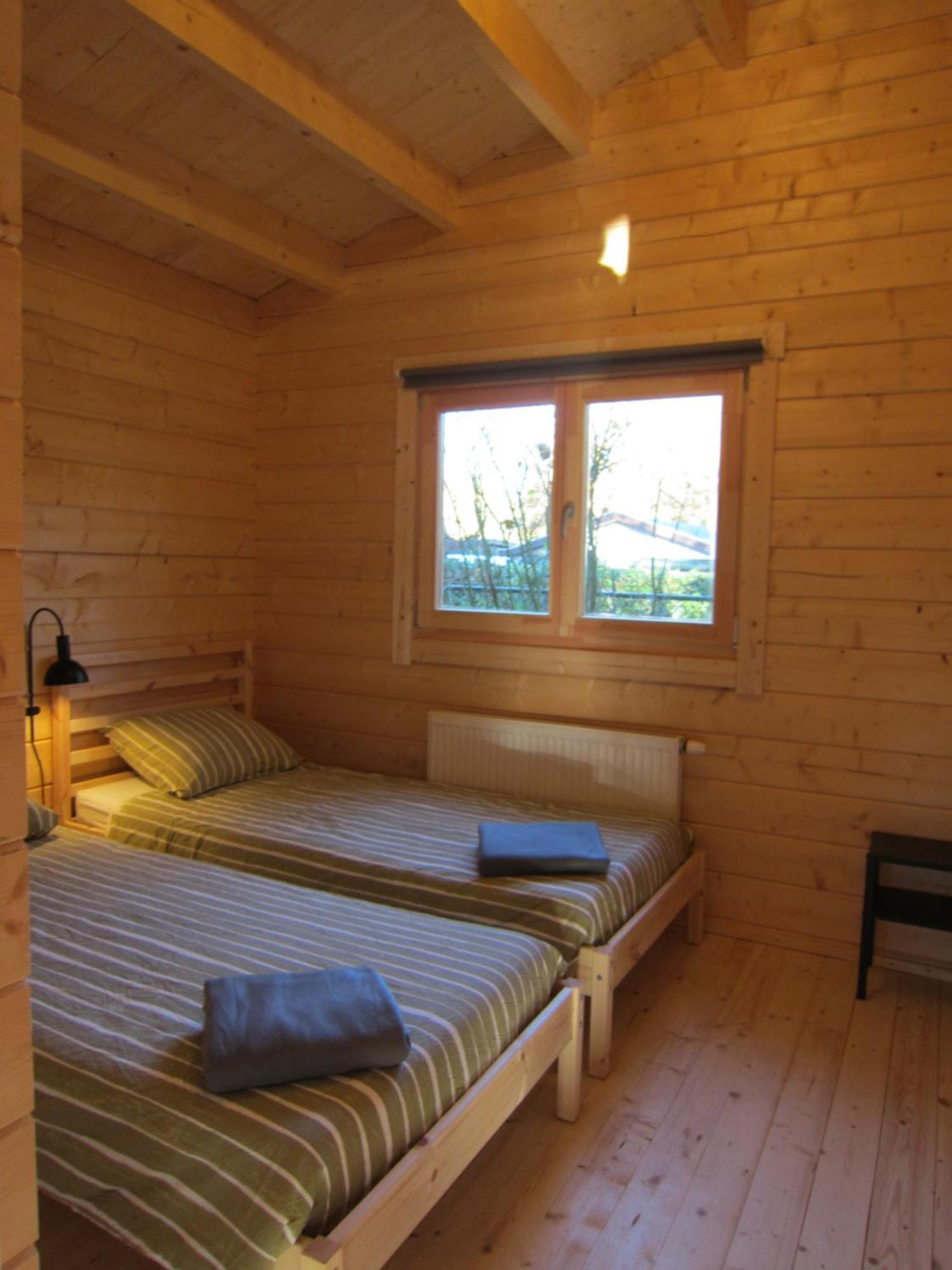 Hderh - Eco Lodge Op Vakantiepark De Ijsvogel, Zwembaden, Kids Fun, Natuur En Rust Voorthuizen Room photo