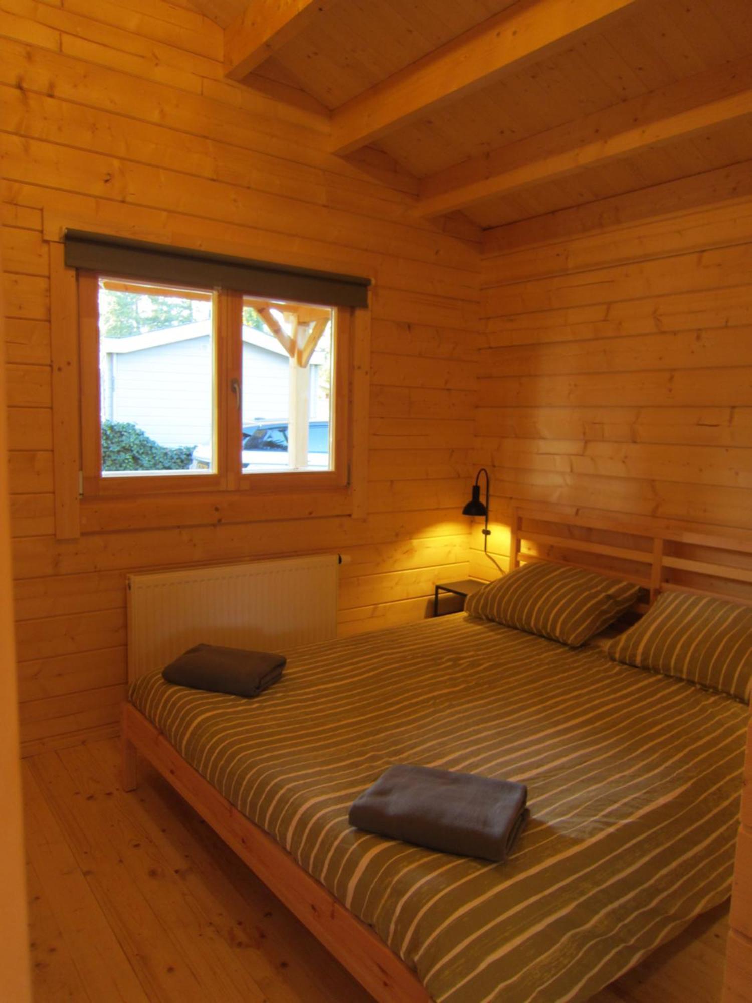Hderh - Eco Lodge Op Vakantiepark De Ijsvogel, Zwembaden, Kids Fun, Natuur En Rust Voorthuizen Room photo