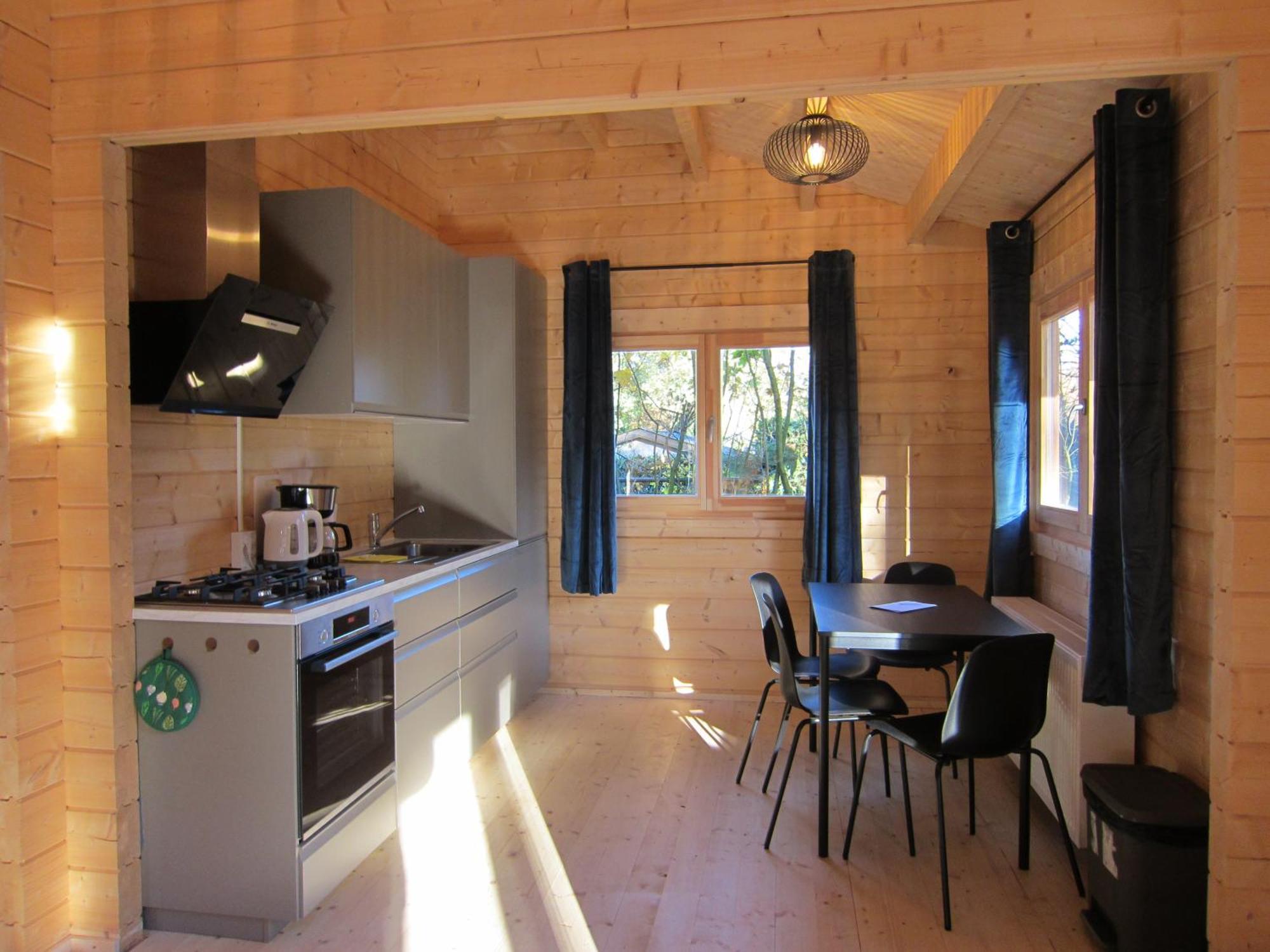 Hderh - Eco Lodge Op Vakantiepark De Ijsvogel, Zwembaden, Kids Fun, Natuur En Rust Voorthuizen Room photo
